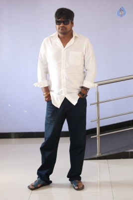 Director Harish Shankar DJ Interview Photos - 15 of 20