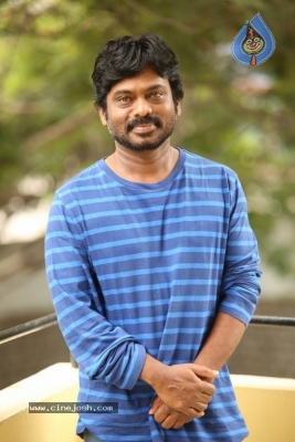 Director Karunakaran Interview Photos - 5 of 15