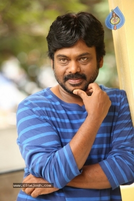 Director Karunakaran Interview Photos - 9 of 15