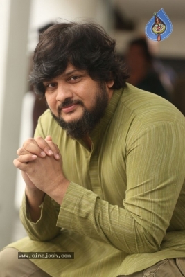 Director Surender Reddy Interview Photos - 8 of 19