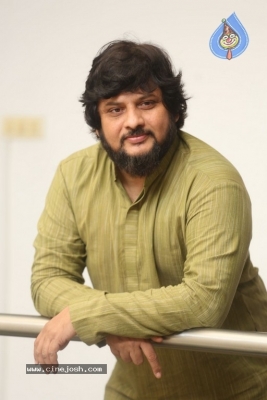 Director Surender Reddy Interview Photos - 9 of 19