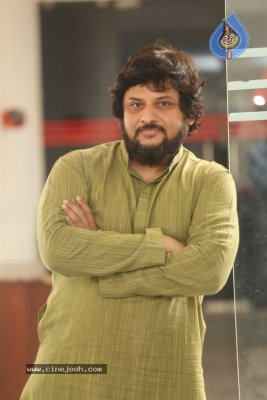 Director Surender Reddy Interview Photos - 16 of 19