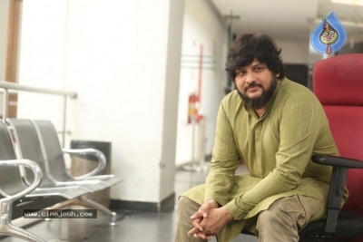 Director Surender Reddy Interview Photos - 18 of 19