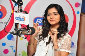 Drishyakavyam Movie Team at Radio City - 12 of 40