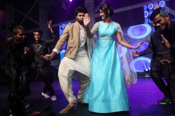 Dwaraka Movie Audio Launch 02 - 37 of 44