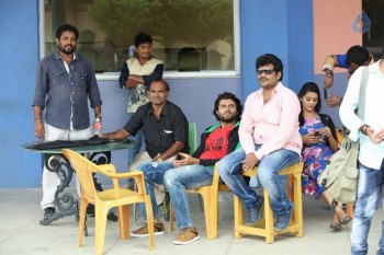 Dwaraka Movie Working Photos - 11 of 11