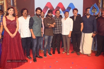 Entha Manchivaadavuraa Pre Release Event Set 02 - 43 of 81