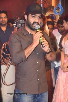 Entha Manchivaadavuraa Pre Release Event Set 02 - 57 of 81