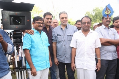 Etu Vaipu Nee Parugu Movie Opening - 2 of 14