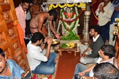 Fidaa Team at Maddi Anjaneya Swamy Temple - 1 of 42