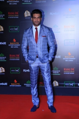 Filmfare Glamour and Style Awards 2019 - 60 of 63