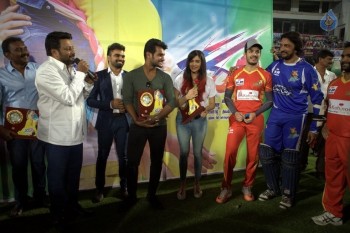 Garam Platinum Disc Function at CCL Match - 13 of 42