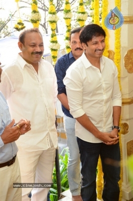 Gopichand 25th Film Opening Photos - 31 of 75