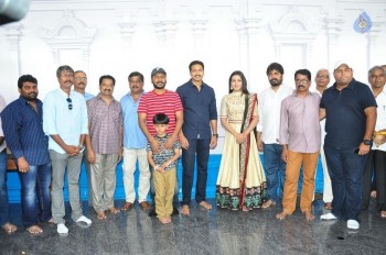 Gopichand and Sampath Nandi Movie Opening - 28 of 32