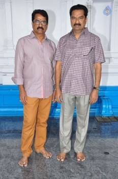 Gopichand and Sampath Nandi Movie Opening - 31 of 32