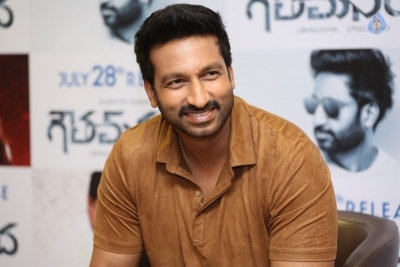 Gopichand Gautham Nanda Interview Photos - 27 of 35
