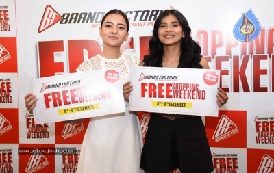 Hebah Patel Unveils Free Shopping Weekend Of Brand Factory - 16 of 42