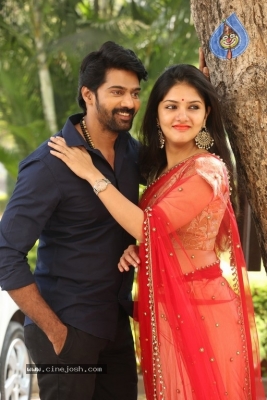 Hero Heroine Movie Teaser Launch - 18 of 19