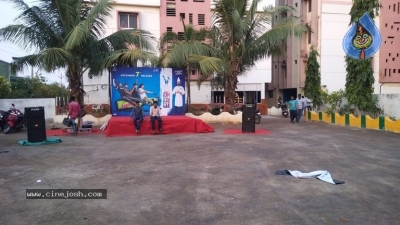 Husharu Movie Team Bus Tour Vijayawada - 7 of 14