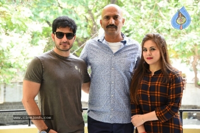 Hyderabad Nawabs 2 Movie Press Meet - 14 of 17