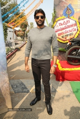 Ichata Vahanamulu Niluparadu Movie Opening - 40 of 40