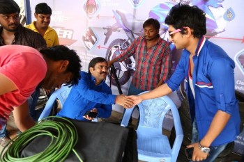 Inkenti Nuvve Cheppu Movie Working Stills - 4 of 21