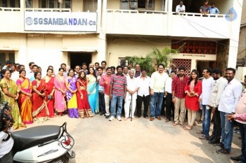 Inkenti Nuvve Cheppu Movie Working Stills - 11 of 21