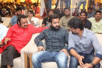 Ism Movie Audio Launch 2 - 28 of 41
