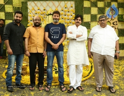 Jr NTR and Trivikram Srinivas Movie Opening Photos - 38 of 46