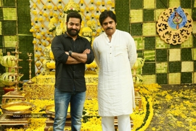 Jr NTR and Trivikram Srinivas Movie Opening Photos - 27 of 46