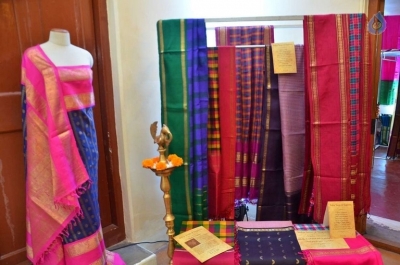 Jyothika at Heirloom Kanjivaram Exhibition Photos - 9 of 18