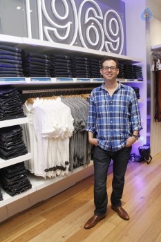 Kajal Agarwal Launches Gap Store at Phoenix Mall - 9 of 21