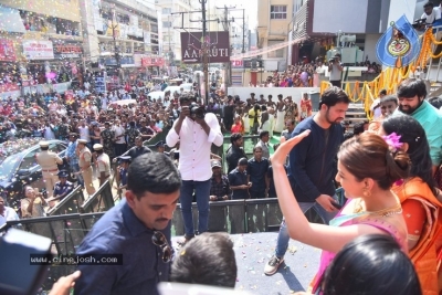 Kajal Launched Vidhatri Mall - 40 of 42