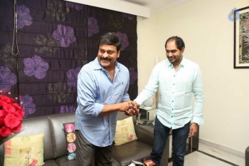 Kanche Team Meets Chiranjeevi - 21 of 57