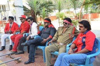 Khayyum Bhai Movie On Location Press Meet - 1 of 30