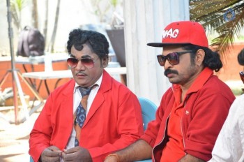 Khayyum Bhai Movie On Location Press Meet - 4 of 30