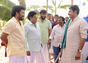 Katamarayudu Working Photos - 12 of 13