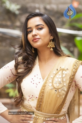 Katha Kanchiki Manam Intiki Movie Opening Stills - 9 of 14