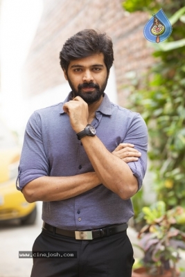 Katha Kanchiki Manam Intiki Movie Opening Stills - 13 of 14