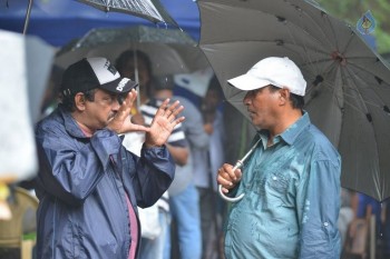 Killing Veerappan New Working Pics - 9 of 21