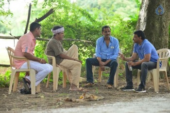 Killing Veerappan New Working Pics - 15 of 21