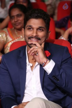 Kumari 21 F Audio Launch 2 - 31 of 33