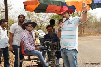 Kumari 21 F Working Photos - 10 of 11