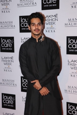 Lakme Fashion Week 2019 - 4 of 30