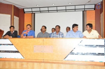 Loafer Movie Distributors Press Meet - 19 of 30