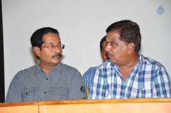 Loafer Movie Distributors Press Meet - 29 of 30