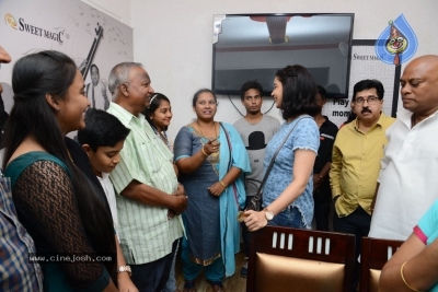 London Babulu Movie Press Meet at Sweet Magic Guntur - 6 of 12