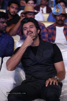 Maharshi Movie Pre Release Event 02 - 32 of 90