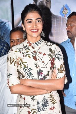 Maharshi Movie Team Visit Sudarshan 35mm - 56 of 56
