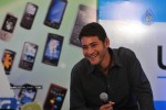 Mahesh Babu Meets UniverCell Customers - 27 of 28